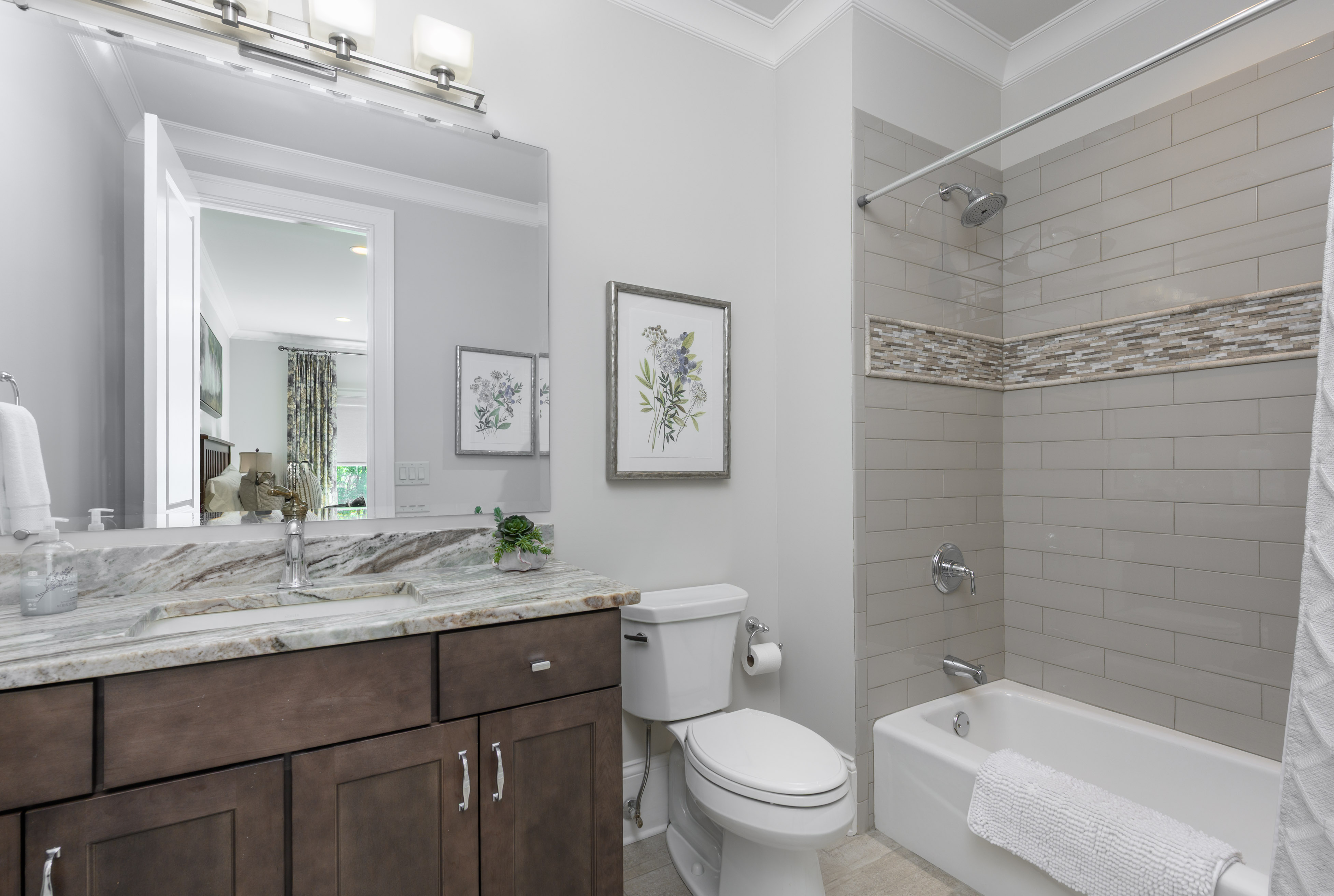1041 Angel Pond West image 31